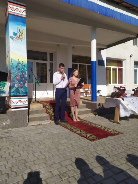 img-d298a995c9c74083881c78ba450bddd7-v