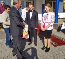 img-1ab3c23f07b75ed6878c0adec3b887c0-v